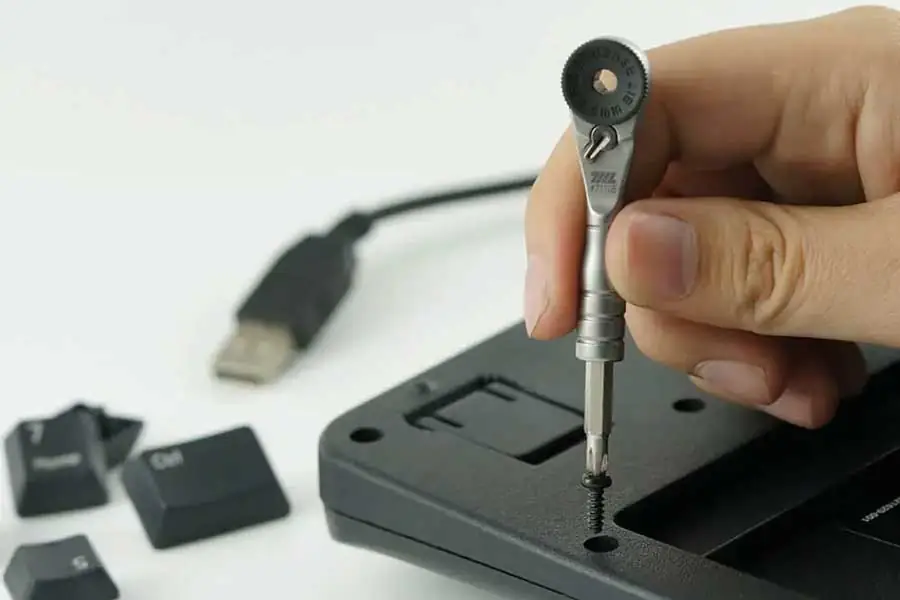 2025-Guide-to-EDC-Ratchet-Wrenches-711L-Tools-07