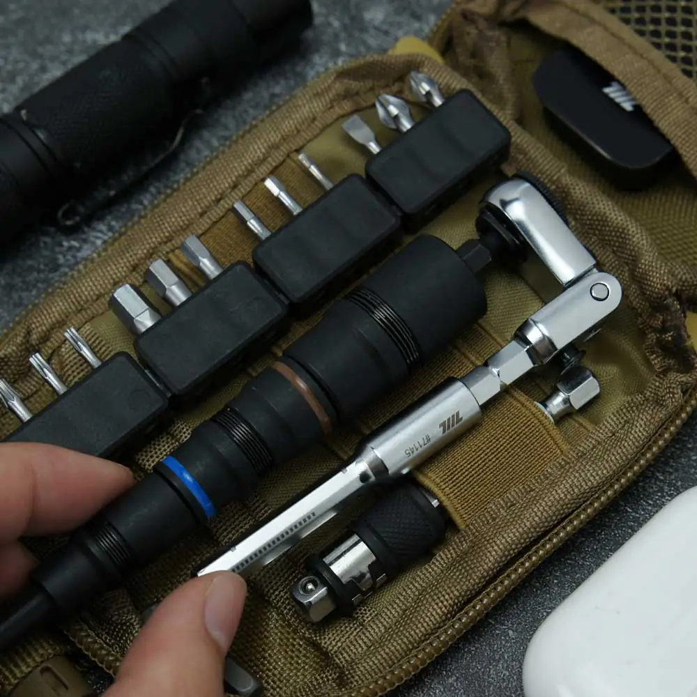 1/4” Flex Head EDC Ratchet Wrench With T-Handle-08