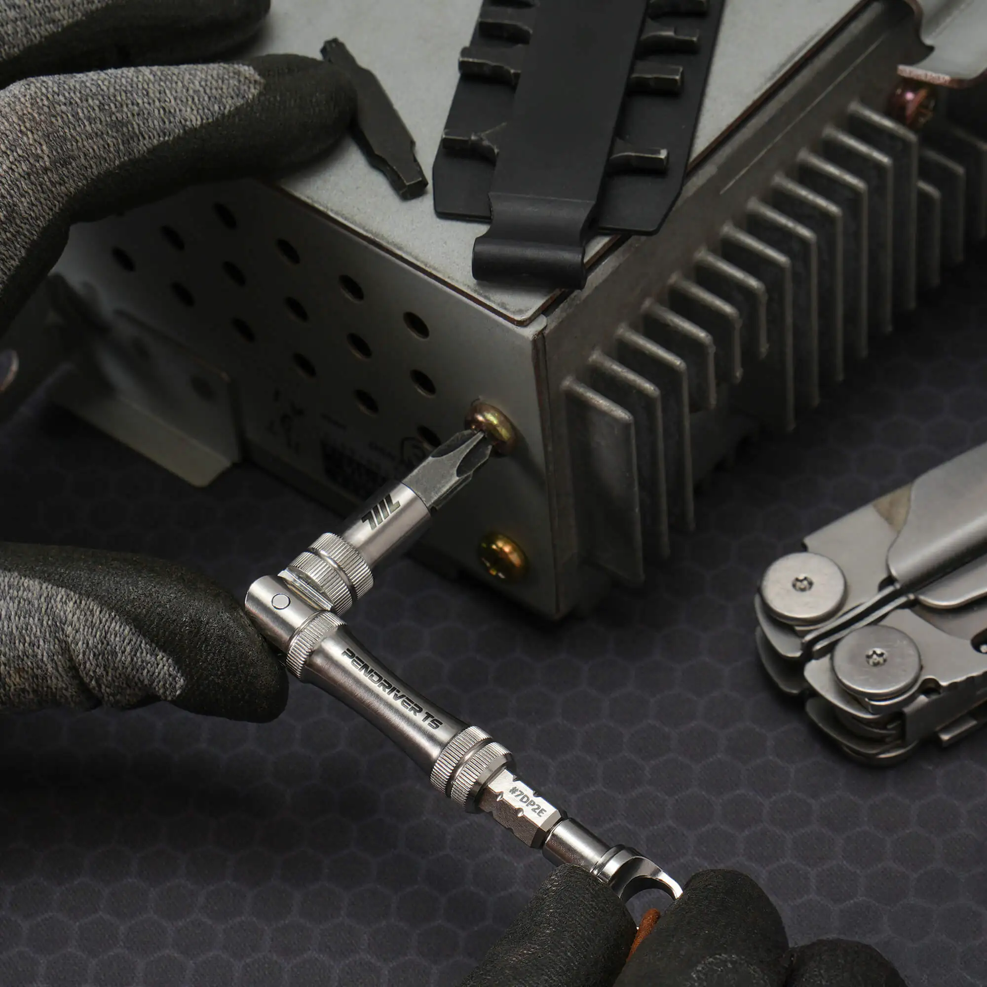 08_711L Pen Driver TS